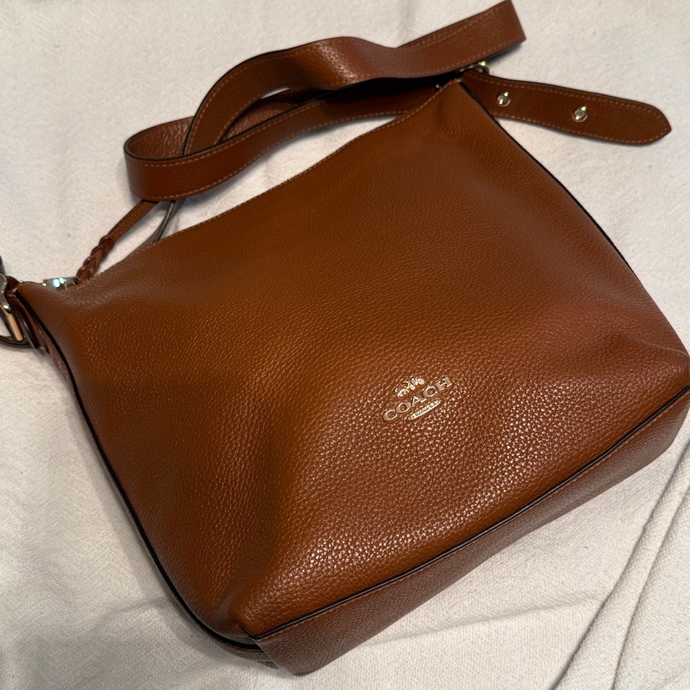 Coach Val Tan Leather Duffle Bag
